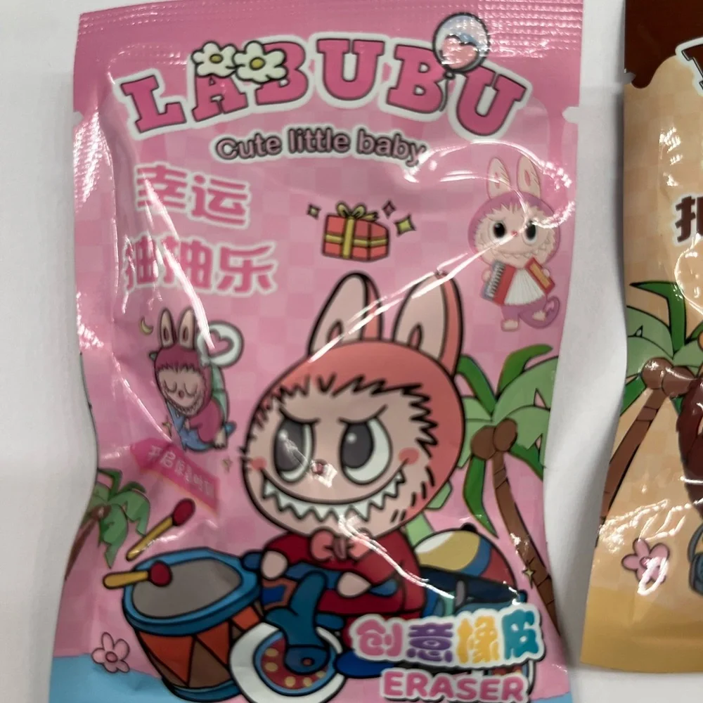 Labubu Blind Bag of Labubu figurine erasers - Picture 4 of 7